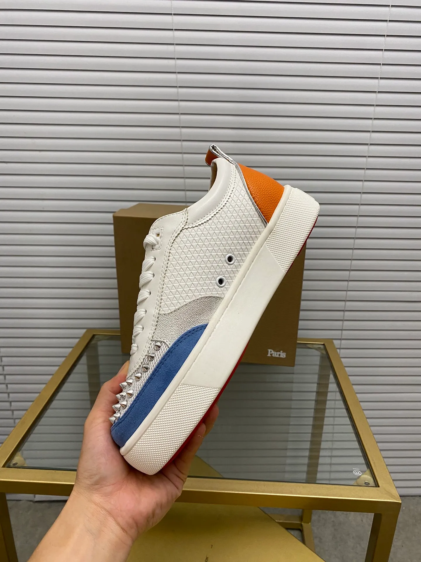 (Customized model) Ex-factory price is 600. christian louboutin (CL red sole shoes) counter series, casual sneakers for couples 📢 📢 📢 Exclusive hot style release 🎈🎈💪 Movable latex feet 👻 Finished outsole line [Proud] 😝Female 35-40# Male 38#-46, global supply😝 [Top version]: Original imported genuine leather upper, top original leather lining, original molded TPU outsole, original 1:1 detail processing, original shoe last,
